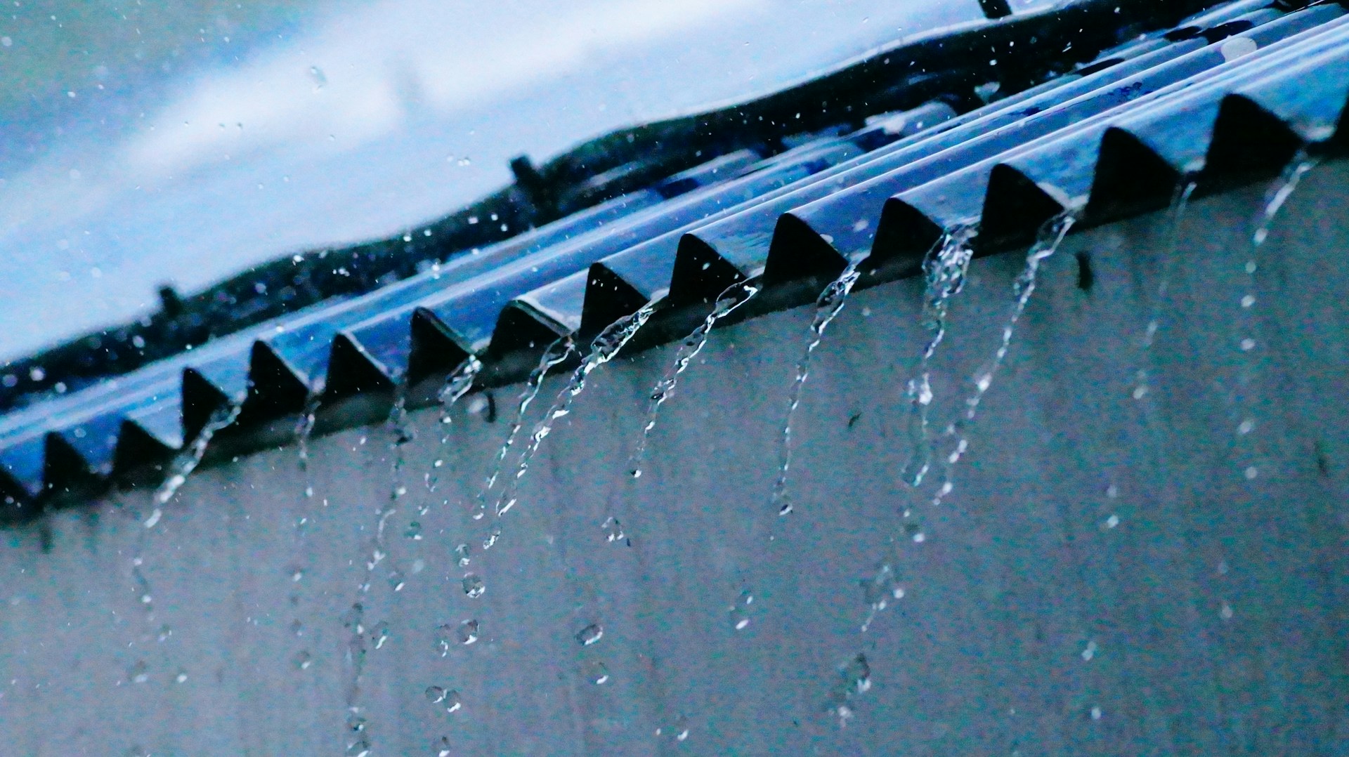 Chennai groundwater crisis 2026 - rooftop rainwater harvesting WISY filter solution by RPV Enterprises